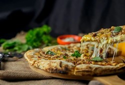 dunyaca-unlu-pizza-zinciri-batti-kapisina-kilit-vuruldu.jpg