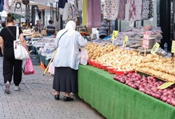 Emeklilere pazar desteği başlıyor: 10 bin TL verilecek