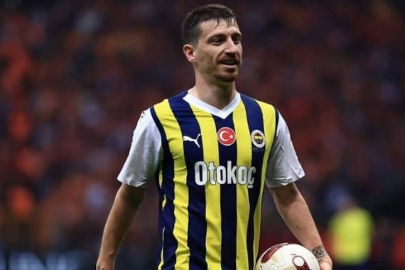 Fenerbahçeli Mert Hakan yeni işinde vergi rekortmeni oldu