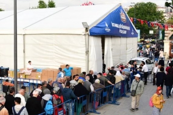 İstanbul'da ücretsiz iftar çadırları nerede?