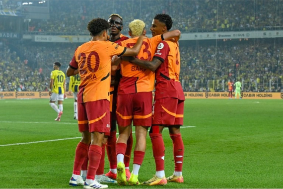 Kadıköy'de gol yağmuru! Dev derbinin yıldızı belli oldu