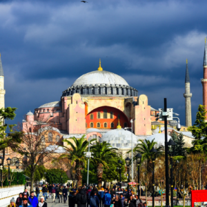 Ayasofya 'ya Nasıl Gidilir? Otobüs Hatları Hangileridir?