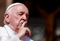 Papa Francis Türkiye’ye geliyor! Ziyaret edeceği şehir herkesi şaşırttı