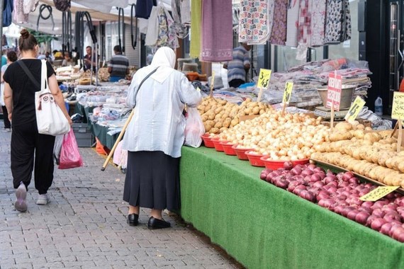 emeklilere-pazar-destegi-basliyor10-bin-tl-verilecek.jpg