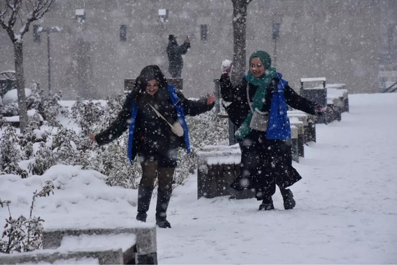 meteoroloji-duyurdu-bu-geceye-dikkat-44-ile-kar-geliyor-istanbulu-da-uyardi.jpg